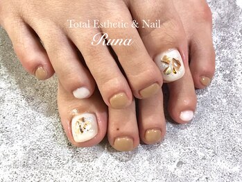 ルーナ(Runa)/フットネイル◆シェル【¥6050】