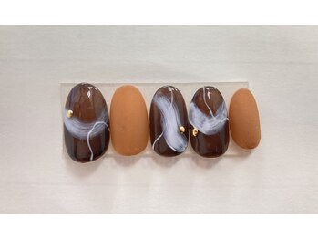 ネイルアンドアイ ミント(nail＆eye mint)/