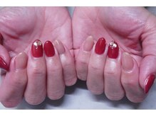 プチリリィ(Petit Lily)/輝く指先で大人の余裕を