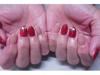 プチリリィ(Petit Lily)/輝く指先で大人の余裕を