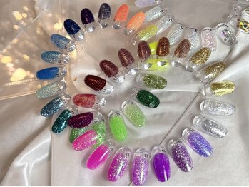 サロン ネイル ルーム(Salon nail Room)の写真/《カラバリ豊富》カラーは勿論、マグネット、グリッター種類豊富で価格内で調合可能♪