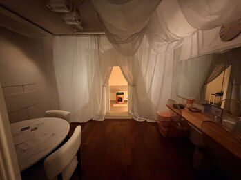 コクーン(cocoon)/2階ソロ・ペアよもぎ蒸しルーム