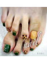 シキ(SIKI)/秋の定番！ヒョウ柄フットネイル