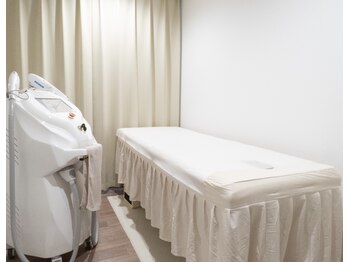 アディクトウラ(Addict'ula)/エステルームが完全個室に♪