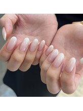 エムスラッシュ ネイル たまプラーザ(M.SLASH)/白グラデーション！