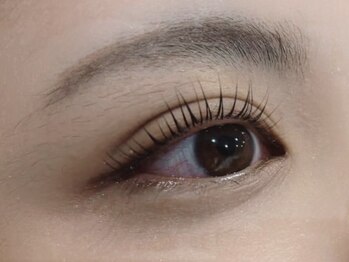 ティーズ 新宿三丁目 新宿御苑店(TEASE)の写真/【初回オフ無料】施術時間も快適*大人ニュアンス/おしゃれマグネットなど種類豊富!アイメニュー同時施術◎