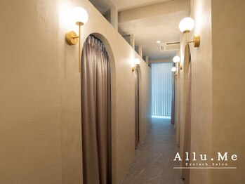 Allu.Me Eye 南青山店 【まつげパーマ・パリジェンヌ・LEDマツエク・アイブロウ】の写真/－Allu.Me－まだ知らない自分に出会える。ハイセンス×ハイクオリティの施術で周囲と差のつく目元へ