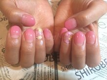 トータルサロン 白べぇーっ プラス/フラワーネイル♪