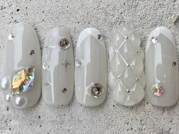 フリークネイル(FREAK Nail)/キルティングホワイト ¥13000