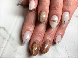 《似合わせネイル》