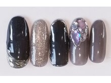 ヘアーアンドネイル ルシア(Hair&Nail Lucia)/大人ネイル
