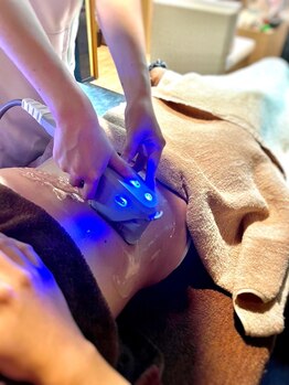 ビー ハウス(B- House)/痩身機械