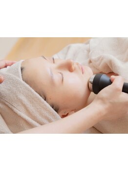 ホウレイ線・たるみ改善！予防ケア