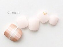 コノア(conoa)/ふんわりチェックネイル