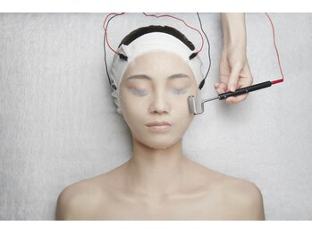 ビーユープロデュースバイエイチ(Be you produced by H)/イオン導入