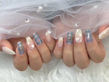 イーアップ(e-up)の写真/トレンドの韓国ネイル・ワンホンネイル◎美しく華奢に魅せる上品ネイル♪パーツも豊富で大満足のデザインに