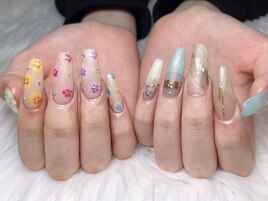 フラワーアシメネイル