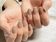 ネイルサロン イントゥ(into_)/細フレンチ　アシンメトリー