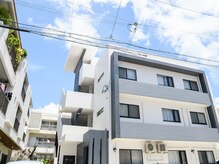 フラップ(.Flap)の雰囲気（建物前に駐車場2台あり）