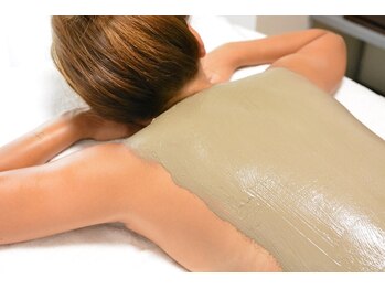 エステティックサロン グリーンアイ 浦和店(green.i)/小顔/たるみ/毛穴/レモンボトル