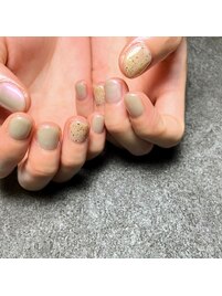 シンプルベージュ×偏光パール