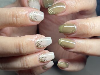 ルナ(LuNa)/ニュアンス/春夏秋冬/根元ラメ