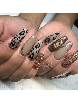 ネイルサロン R/スタイリングコース