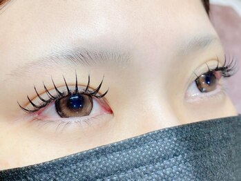 ザラボアングゥ(The Labo ungu)/【束感マツエク】