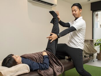 シャンティ(Shanti)の写真/ストレッチの来店が初めての方にも◎肩こり、腰痛などお身体の不調に合わせてゆっくり丁寧にストレッチ♪