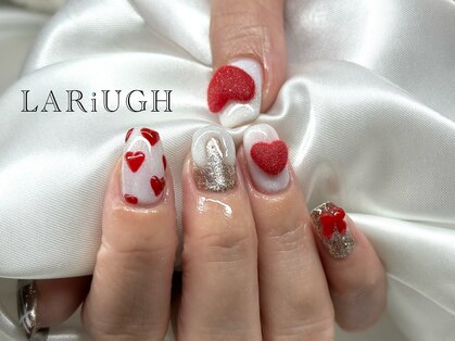 ラリーフ(LARiUGH)の写真
