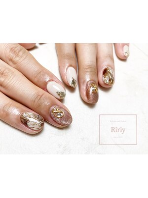 Private Nail Salon Ririy