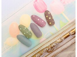 くすみカラフルドットネネイル