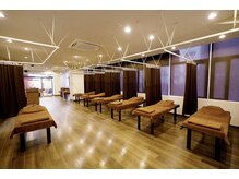 ほぐしの森 高田馬場の雰囲気（癒しであるブラウン色で最高のリラックス空間をご堪能ください♪）
