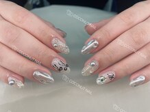 ココナッツネイル/ニュアンスネイル