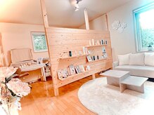 完全貸切プライベートサロン。ゆっくりくつろいでいただけます。