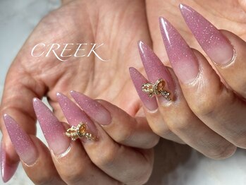 クリーク(CREEK)の写真/アクリルスカルプだから完全オーダーメイド☆ぴったりの強度・耐久性のある美しい長さだしが叶う