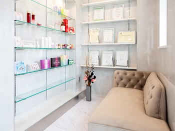 アマナプラーナ(Amana Praana)/