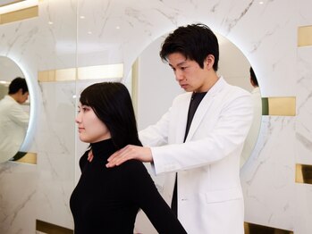フィクシブ 上野(FIXIBE)の写真/40代50代から好評◎ただ揉む・ほぐすだけのその場しのぎでは終わらせない本格施術で首・肩こりを卒業！