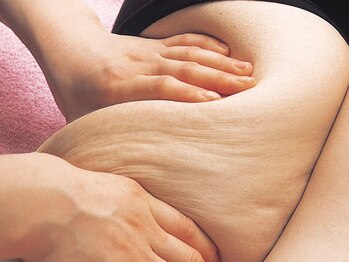 カブール三宮の写真/【筋肉量を落とさずに脂肪だけを燃やす★】ハンド技術◎実績34年を超えるトップレベルの痩身サロン★