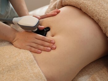 ムイエ(mouiller)の写真/インディバの高周波で内臓脂肪＆皮下脂肪にアプローチ♪術後ケアのダウンタイム縮小にも♪