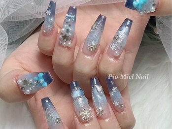 ピオミエルネイル 新宿(pio miel nail)/スノーブルーグラデーション