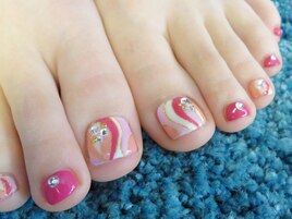 ラブリーフットネイル