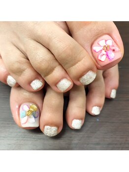 ネイルギャラリーアヴァン(NAIL GALLERY Avant)/シェルフラワー(フットネイル)