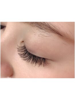 ボリュームのある目元にしたい