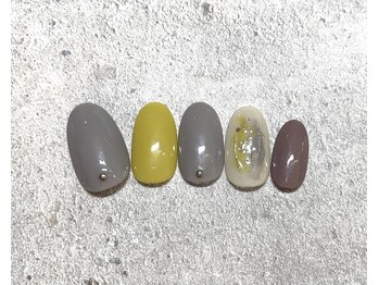 アミュレット(AMULET)/8月定額 4950円(税込)