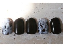 クロ(KURO)/サンゴネイル