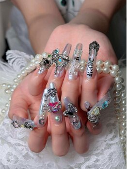レミ ネイル 東池袋店(REMI NAIL)の写真/驚異のバリエーションに驚く方続出★取り扱い希少な海外パーツやカラーを多数取り揃えています!