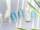 夏のグラデーションネイル