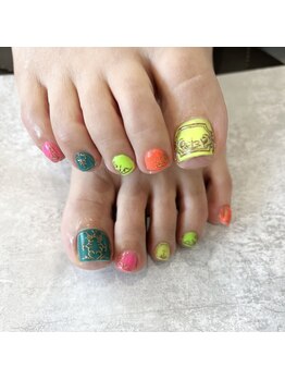 メルシー 青山店(Merci)/ネオン×アンティーク by阿部