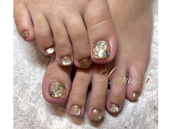 ゴールドミラー